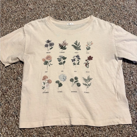 Vintage-Like Favourite Tee 🌿 - Picture 4 of 4